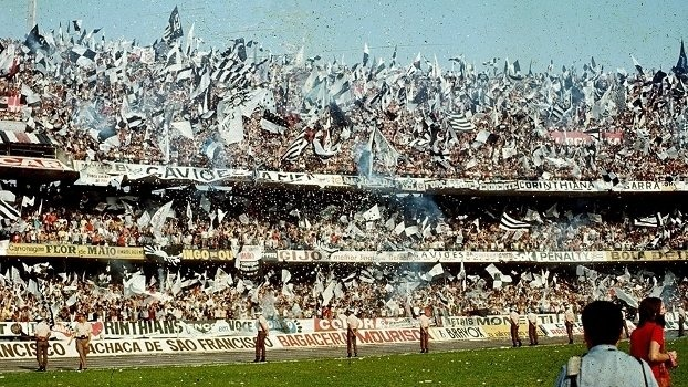 A história da Coligay, a primeira torcida LGBT+ do Brasil A história da Coligay, a primeira torcida LGBT+ do Brasil