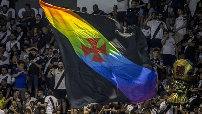 A história da Coligay, a primeira torcida LGBT+ do Brasil A história da Coligay, a primeira torcida LGBT+ do Brasil