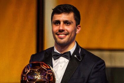 BOLA DE OURO: DO LUXO AO LIXO