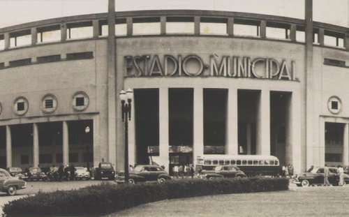 A história do Estádio Pacaembu