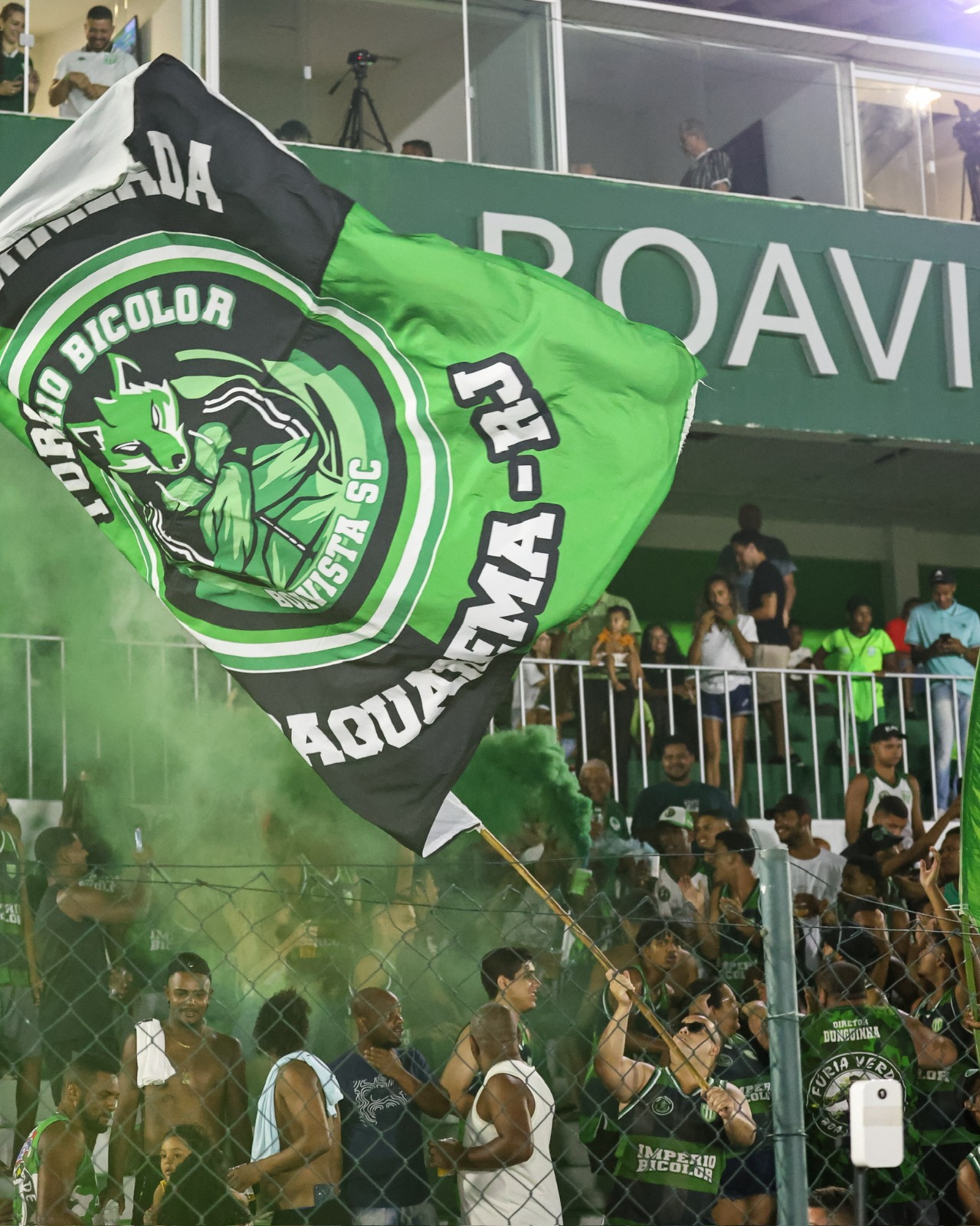 UM EMERGENTE NÃO MAIS SILENCIOSO! 🌲🇳🇬 UM EMERGENTE NÃO MAIS SILENCIOSO! 🌲🇳🇬