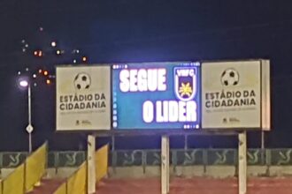 Volta redonda vence Flamengo e se torna líder do grupo