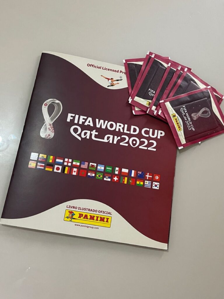 A diversão está cada vez mais distante do povo Brasileiro – o elitismo nos álbuns de figurinhas da Copa do Mundo. A diversão está cada vez mais distante do povo Brasileiro – o elitismo nos álbuns de figurinhas da Copa do Mundo.