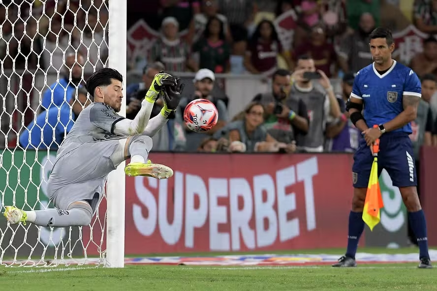 Forjado nas regatas, destinado a ser o Rei do Rio. Forjado nas regatas, destinado a ser o Rei do Rio.