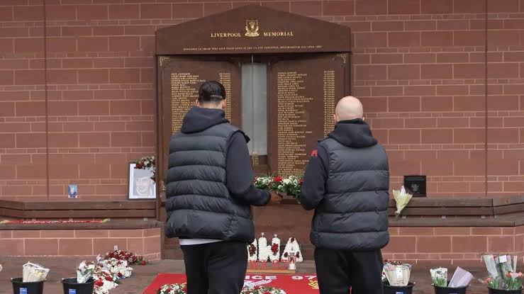 Hillsborough: A Tragédia que Mudou o Futebol Inglês para Sempre Hillsborough: A Tragédia que Mudou o Futebol Inglês para Sempre