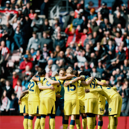 COMO ERA O FUTEBOL INGLÊS NA ÉPOCA EM QUE O TOTTENHAM HOTSPUR FOI REBAIXADO PELA ÚLTIMA VEZ?
