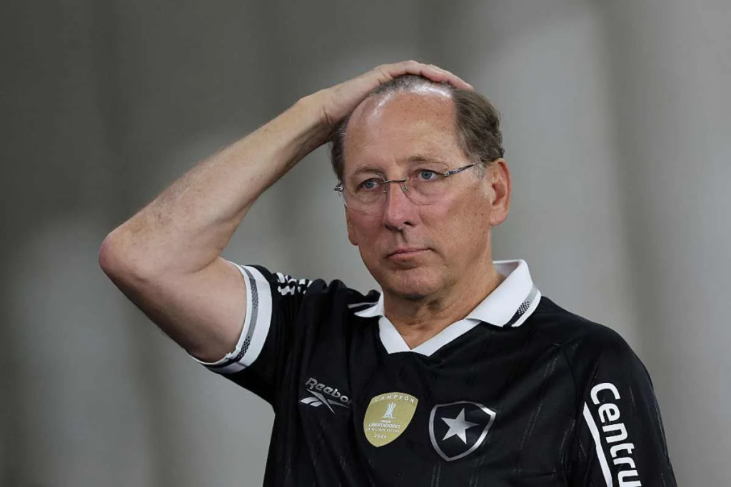 BOTAFOGO SOMA SEIS JOGOS SEM PERDER E DA SINAIS DE REORGANIZAÇÃO EM CAMPO