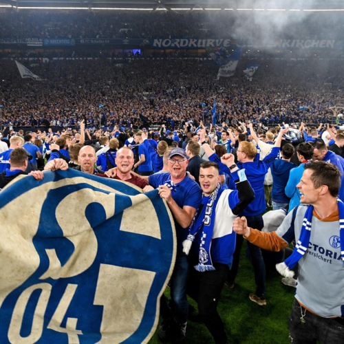 O SCHALKE 04 ESTÁ DE VOLTA