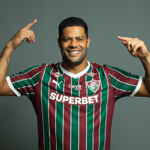 Hulk é anunciado oficialmente pelo Fluminense