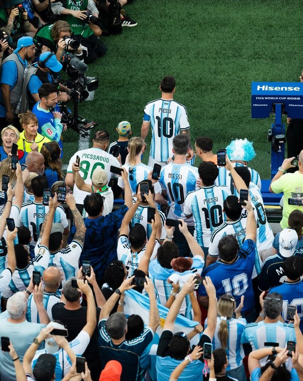 TODOS ADVERSÁRIOS DE LIONEL MESSI NOS SEUS 18 GOLS EM COPAS DO MUNDO!