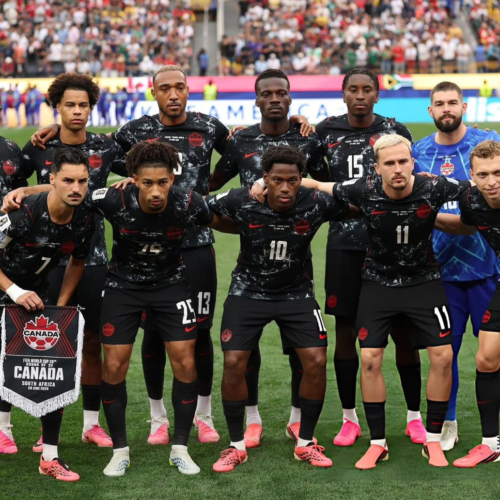 CANADÁ CLASSIFICADO PARA AS OITAVAS DA COPA DO MUNDO