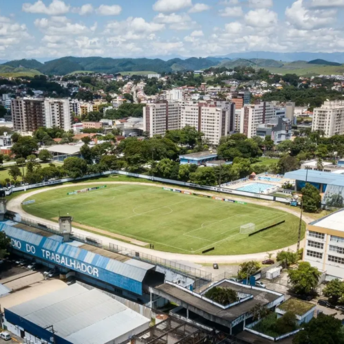 Diversos jogos aconteceram nesse sábado (25) e movimentaram o futebol nacional.