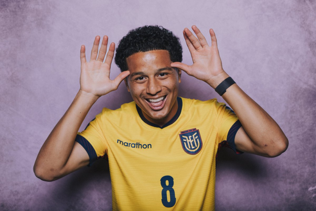 Conheça Anthony Valencia e Joaquín Freitas, novas contratações do Flamengo