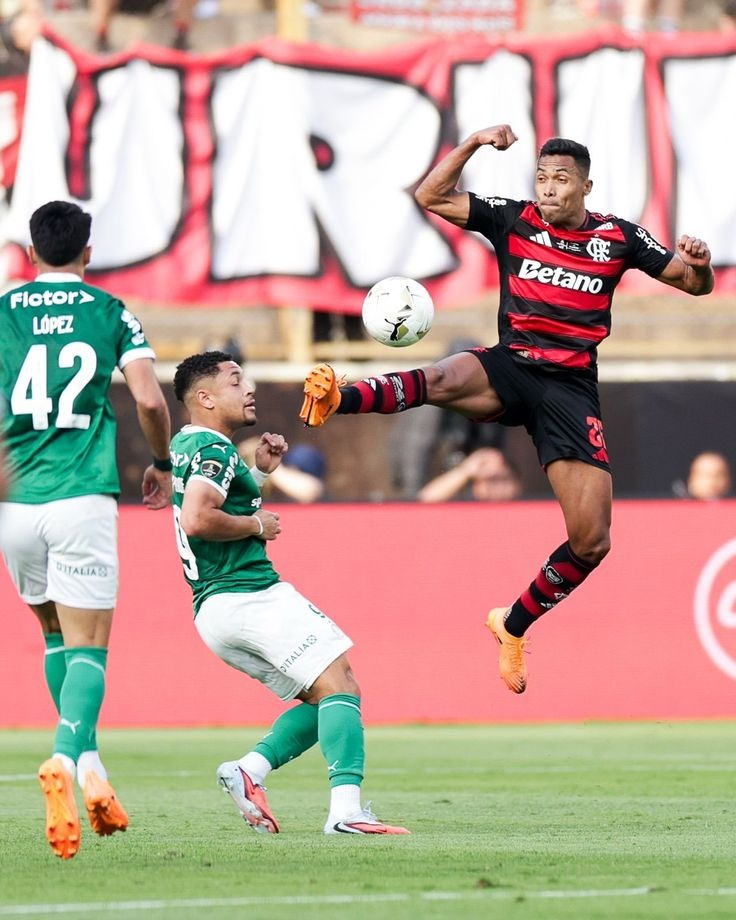 Flamengo e Palmeiras no Top 50 mais valiosos do mundo! 🇧🇷 Flamengo e Palmeiras no Top 50 mais valiosos do mundo! 🇧🇷