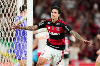 Flamengo chega aos 100 gols na temporada