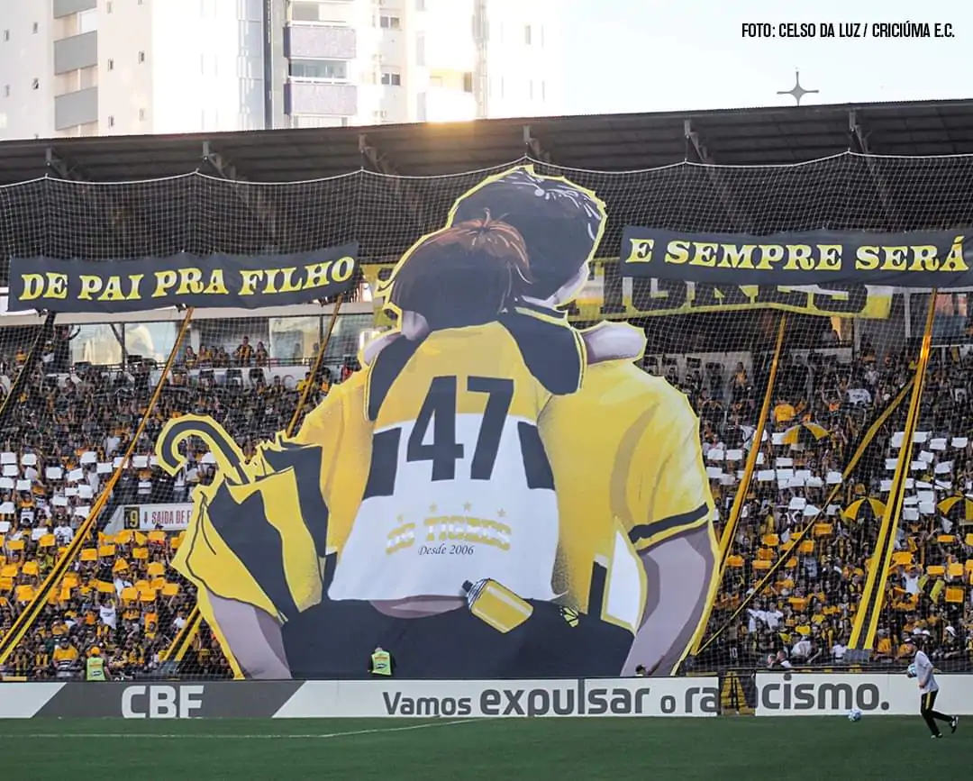Criciúma Esporte Clube: onde a paixão nunca desvanece mesmo nas horas mais difíceis. Criciúma Esporte Clube: onde a paixão nunca desvanece mesmo nas horas mais difíceis.