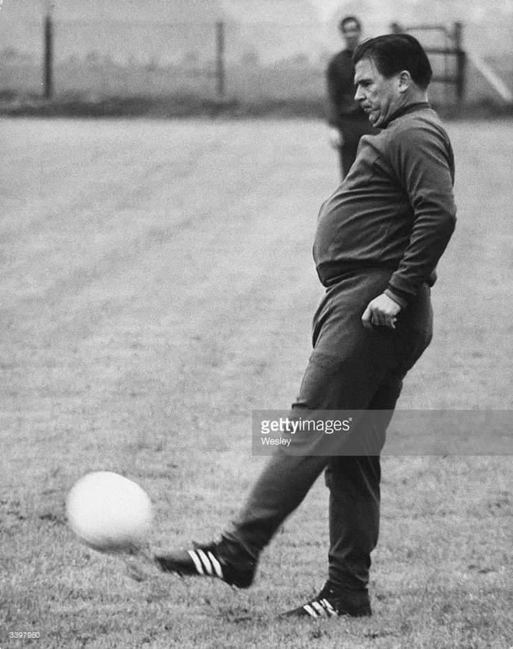 A história de Ferenc Puskás A história de Ferenc Puskás