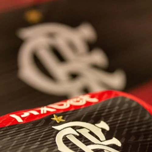 Flamengo: Pioneiro e Vencedor ✍️