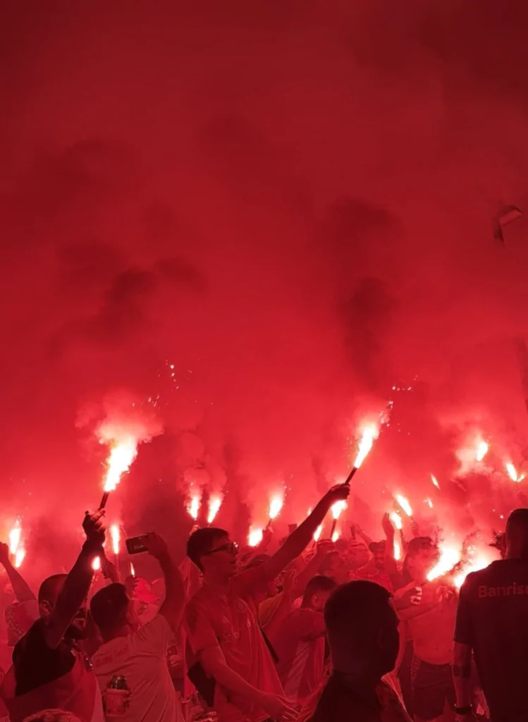 Internacional - Onde há fumaça, há uma tradição centenária 🇦🇹 Internacional - Onde há fumaça, há uma tradição centenária 🇦🇹