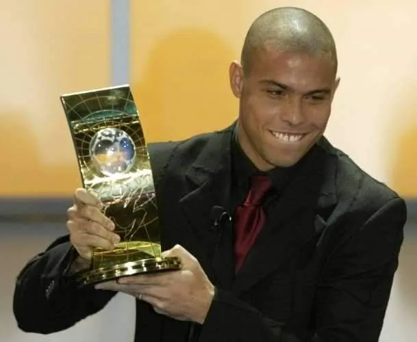 Ronaldo Fenômeno, um dos MAIORES jogadores da HISTÓRIA do FUTEBOL Ronaldo Fenômeno, um dos MAIORES jogadores da HISTÓRIA do FUTEBOL