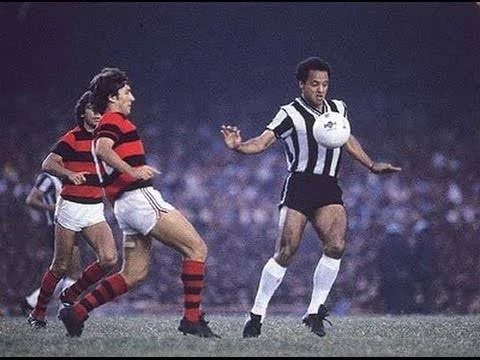 Reinaldo, o maior ídolo da história do Clube Atlético Mineiro Reinaldo, o maior ídolo da história do Clube Atlético Mineiro