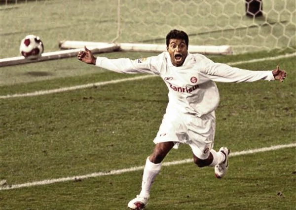 O mundo vermelho e branco, o resumo da conquista do planeta 🇦🇹 O mundo vermelho e branco, o resumo da conquista do planeta 🇦🇹