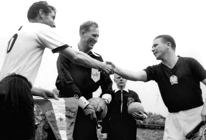 Alemanha x Húngria (1954)