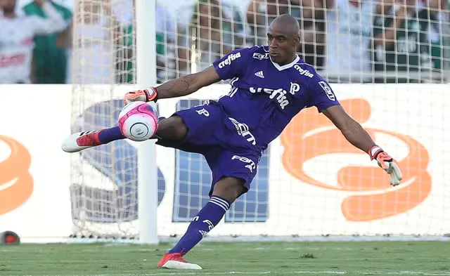 O vazio negro no gol da Seleção Brasileira