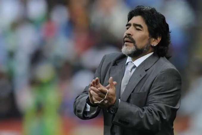 Um Deus entre os mortais (A História de Maradona) Um Deus entre os mortais (A História de Maradona)