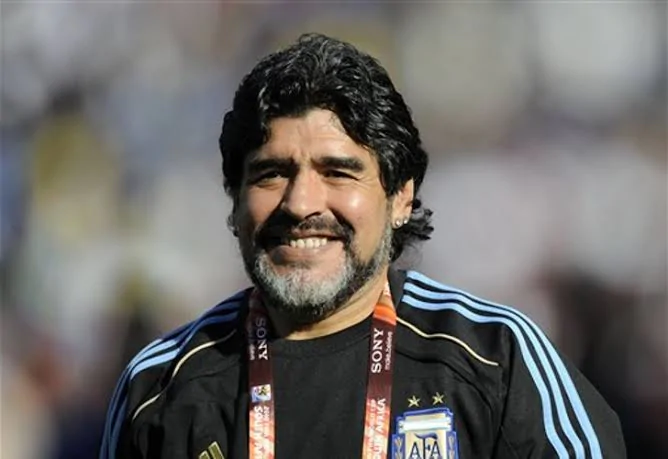 Um Deus entre os mortais (A História de Maradona) Um Deus entre os mortais (A História de Maradona)