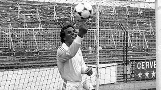 Famosos que jogaram futebol: 7 Celebridades que já entraram em campo Famosos que jogaram futebol: 7 Celebridades que já entraram em campo