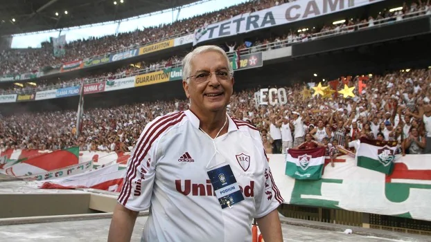 'FLUNIMED': A história de paixão, sucesso e polêmicas entre Fluminense e Unimed (1998-2014) 'FLUNIMED': A história de paixão, sucesso e polêmicas entre Fluminense e Unimed (1998-2014)