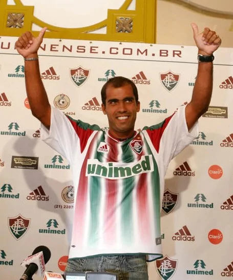 'FLUNIMED': A história de paixão, sucesso e polêmicas entre Fluminense e Unimed (1998-2014) 'FLUNIMED': A história de paixão, sucesso e polêmicas entre Fluminense e Unimed (1998-2014)