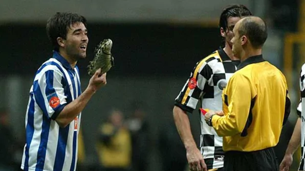 O Escândalo do Apito Dourado: Corrupção no Futebol Português que Abalou o Mundo O Escândalo do Apito Dourado: Corrupção no Futebol Português que Abalou o Mundo