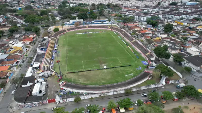 A primeira partida da história do futebol A primeira partida da história do futebol
