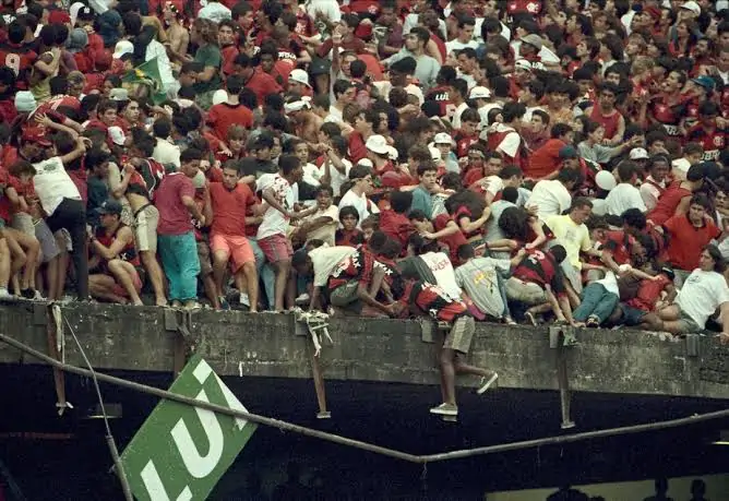 1992 - A grande decisão nacional entre Flamengo e Botafogo 1992 - A grande decisão nacional entre Flamengo e Botafogo