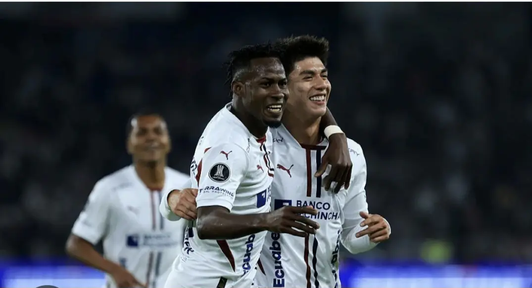 LDU: Condor nas alturas e pombinho fora de casa?Não é bem assim