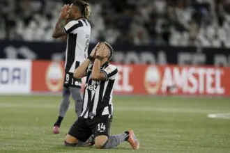 ELIMINAÇÃO NA PRÉ-LIBERTADORES COLOCA PLANEJAMENTO DO BOTAFOGO EM XEQUE