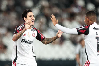 Flamengo soberano no Nilton Santos!