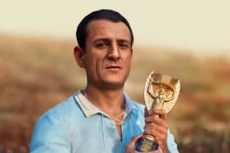 O primeiro capitão campeão do mundo.