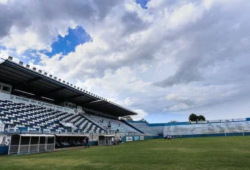 CAMPEONATO CARIOCA SÉRIE B1 COMEÇOU. CAMISAS PESADAS DISPUTAM O TÍTULO