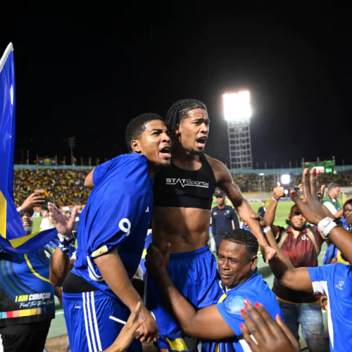 CURAÇAO TEM VITÓRIA ÉPICA SOBRE A COSTA RICA