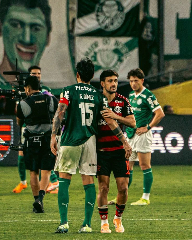 TODAS FINAIS DE LIBERTADORES COM CLUBES DO MESMO PAÍS! TODAS FINAIS DE LIBERTADORES COM CLUBES DO MESMO PAÍS!